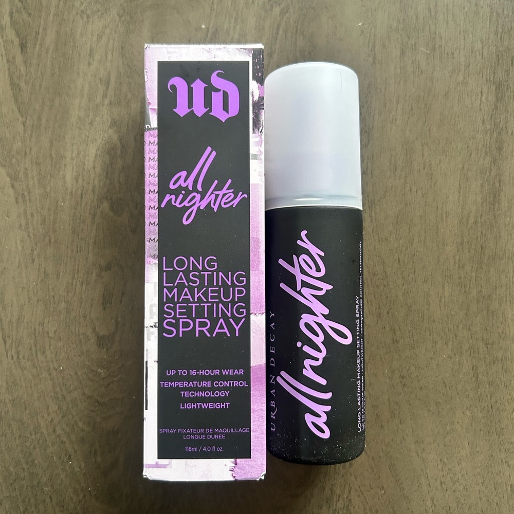 Urban Decay All Nighter Long-Lasting Makeup Setting Spray
